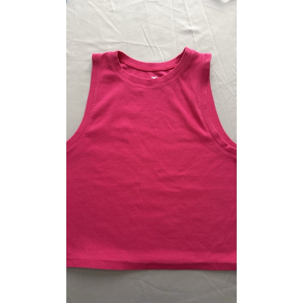 Women's Pink Crop Top Size XL Sleeveless Scoop Neck Hollister Is The Brand Guc